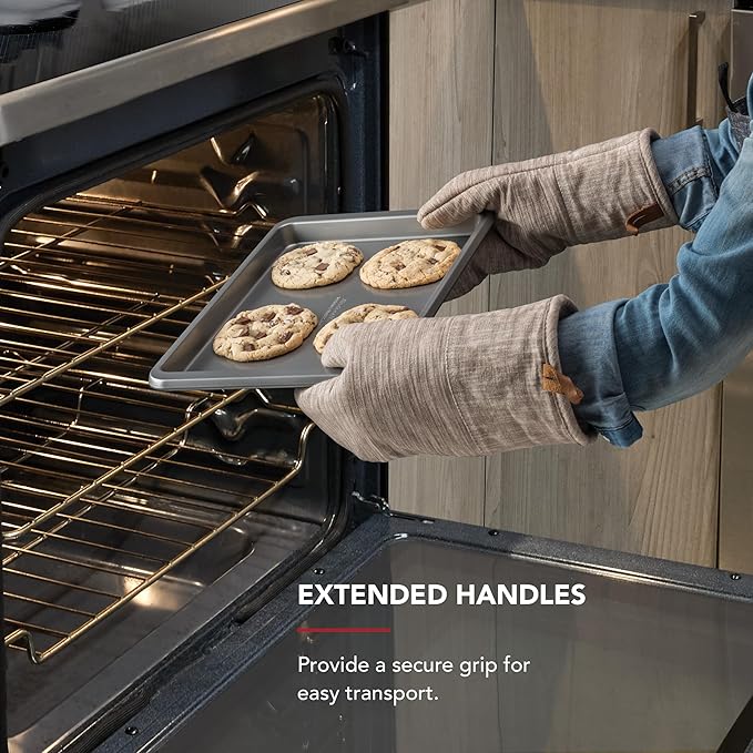 KitchenAid 9x13in Nonstick Aluminized Steel Baking Sheet, Contour Silver