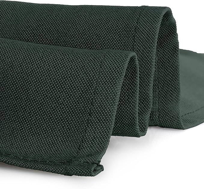 Gee Di Moda Rectangle Tablecloth - 90 x 132 Inch Hunter Green Table Cloth for 6 Foot Table with Floor-Length Drop - Heavy Duty Washable Fabric - 6 Ft Buffet Table, Holiday Party, Wedding & Baby Shower