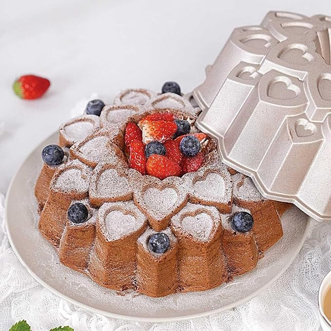 Baker's Secret Nonstick Fluted Cake Pan, Perfect for Fluted Cakes, Die Cast Aluminum Cake Pans, 2 Layers Non-stick Coating For Easy Release, Fluted Cake Pans - (Amour)