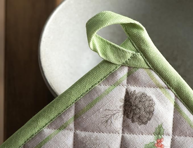 Maison d' Hermine Pot Holders Set 100% Cotton Heat Resistant Potholders 8" x 8" Hot Pads with Loop BBQ, Cooking, Baking, Grilling, Kitchen, Handling Hot Pans (Pack of 2, Christmas Dew)