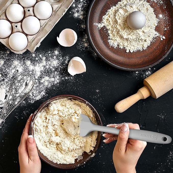 Silicone Spatula 3-piece Set, Ergonomic Handle High Heat-Resistant Spatulas, Non-stick Rubber Spatulas with Stainless Steel Core, Light Grey