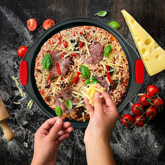 NutriChef 6-Piece Nonstick Bakeware Set - Carbon Steel Baking Tray Set w/ Heatsafe Red Silicone Handles, Oven Safe Up to 450°F, Loaf Muffin Round/Square Pans, Cookie Sheet, Baking Pan -NCSBS6S,Black