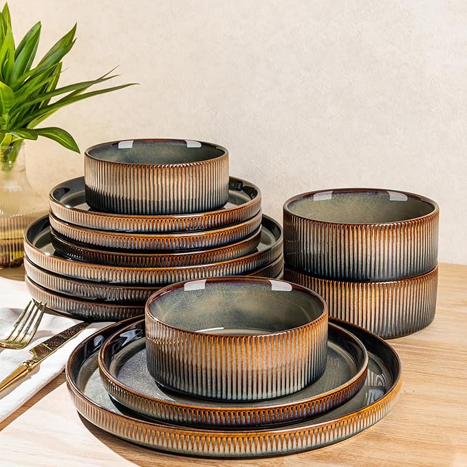 TheTerra Ceramic Dinnerware Sets for 4, 12 Pieces Porcelain Lightweight Speckled Plates and Bowls Sets, Scratch Resistant Dish Set, Oven & Microwave & Dishwasher Safe, Coca Mocha