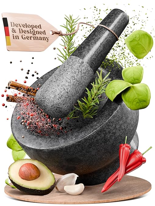 ChefSofi Mortar and Pestle Set - Black Polished Exterior - 1.5 Cup Capacity
