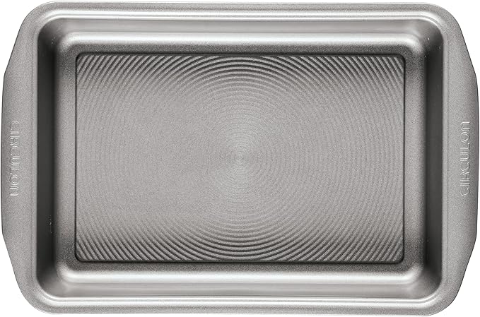Circulon Nonstick Bakeware Rectangle Baking Pan / Cake Pan, 9 Inch x 13 Inch, Gray