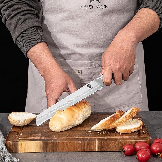 WILDMOK Bread Knife, Ultra Sharp Serrated Knife 8 Inch -Serrated Bread Knife, German Stainless Steel Bread Cutting Knife with Pakkawood Handle, Gift Box