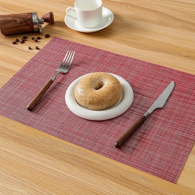 Leetaltree Red Placemats Set of 4 - Heat Resistant Non-Slip Place mats for Dining Table, Washable Durable PVC Vinyl Woven Table Mats（Red, 4）